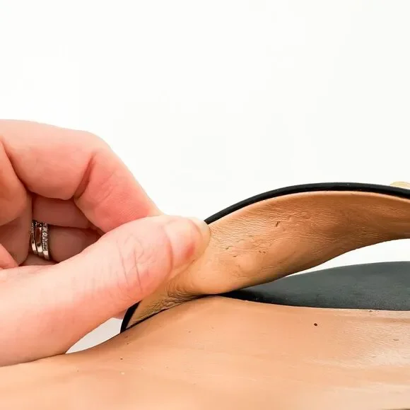 Gucci Horsebit Black Leather Sandals Low Heel Size 37.5, 7.5 - Picture 10 of 15